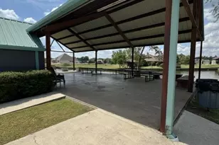 8 Sunny Hill Dr, Huntsville, TX 77340 - Photo 37