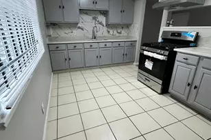 3731 Alberta St, Houston, TX 77021 - Photo 3