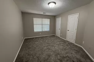 15419 Liberty Falls Ct, Houston, TX 77049 - Photo 9