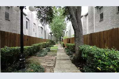 17465 Red Oak Drive #7465, Houston, TX 77090 - Photo 17
