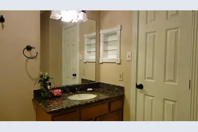 17465 Red Oak Drive #7465, Houston, TX 77090 - Photo 15