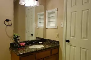 17465 Red Oak Dr, Houston, TX 77090 - Photo 15