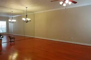 17465 Red Oak Dr, Houston, TX 77090 - Photo 5