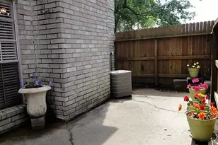 17465 Red Oak Dr, Houston, TX 77090 - Photo 3