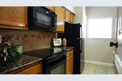 17465 Red Oak Drive #7465, Houston, TX 77090 - Photo 7