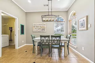 211 Hollander Ct, League City, TX 77573 - Photo 7