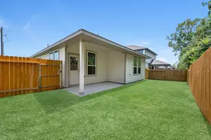 12239 Danza Dr, Willis, TX 77318 - Photo 23