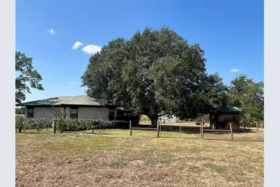 2325 Valenta Rd, La Grange, TX 78945 - Photo 7