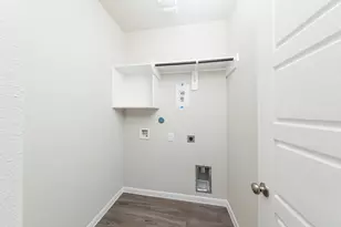 9258 Grace Rdg Dr, Willis, TX 77318 - Photo 11