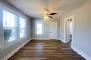 2712 Brewster St, Houston, TX 77026 - Photo 3