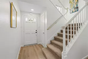600 Wilcrest Dr, Houston, TX 77042 - Photo 3