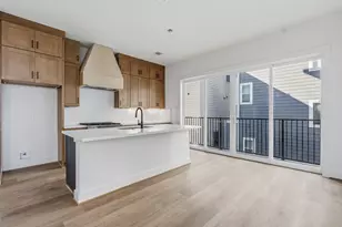 1140 W 16th St St, Houston, TX 77008 - Photo 5