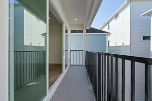 1140 W 16th St St, Houston, TX 77008 - Photo 9