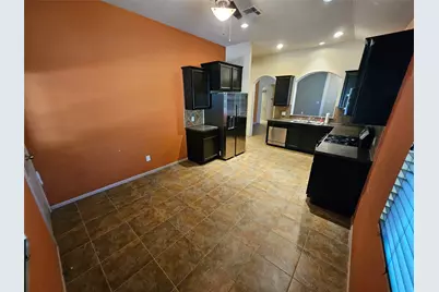 9505 E Woodmark, Conroe, TX 77304 - Photo 11