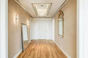 121 N Post Oak Ln, Houston, TX 77024 - Photo 3