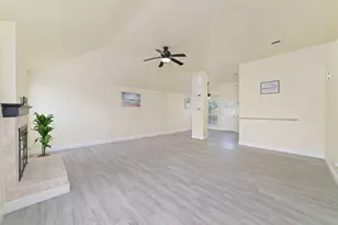 12719 Ashford Brook Dr, Houston, TX 77082 - Photo 5