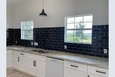 201 E 37th Street, Houston, TX 77018 - Photo 21