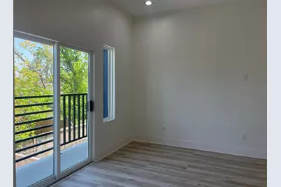 201 E 37th Street, Houston, TX 77018 - Photo 23