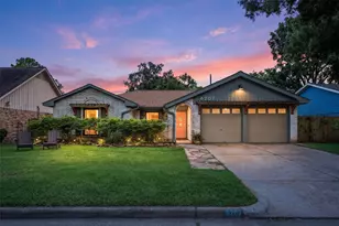 6207 Spruce Forest Dr, Houston, TX 77092 - Photo 1