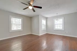 604 Ruth St, Baytown, TX 77520 - Photo 9