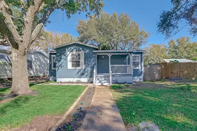 604 Ruth Street, Baytown, TX 77520 - Photo 1