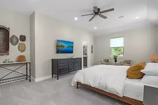 307 Charlock St, Houston, TX 77022 - Photo 3