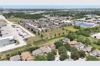 5502 Amaranth Meadow Lane, Houston, TX 77085 - Photo 17