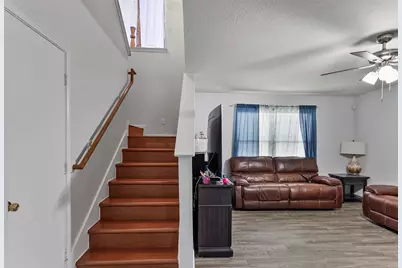 5502 Amaranth Meadow Lane, Houston, TX 77085 - Photo 9