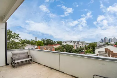 2303 Yupon Street, Houston, TX 77006 - Photo 7