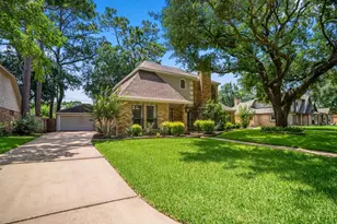 15711 Downford Dr, Tomball, TX 77377 - Photo 3