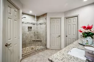 15711 Downford Dr, Tomball, TX 77377 - Photo 9