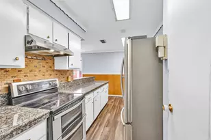 10067 White Rock Rd, Conroe, TX 77306 - Photo 9