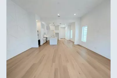 2630 Persa Street, Houston, TX 77098 - Photo 5