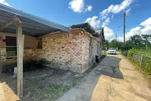 735 Pickering St, Houston, TX 77091 - Photo 11