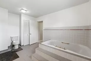 4721 Woodrow Ave, Galveston, TX 77551 - Photo 29