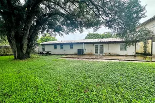 1713 Avenue M, Bay City, TX 77414 - Photo 15