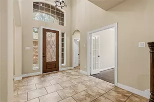 10702 Winding Green Dr, Humble, TX 77338 - Photo 5