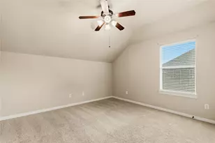 10702 Winding Green Dr, Humble, TX 77338 - Photo 37