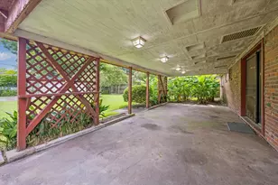5818 Effingham Dr, Houston, TX 77035 - Photo 17