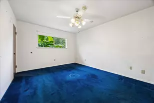 5818 Effingham Dr, Houston, TX 77035 - Photo 11