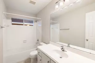 35 Auburn Path Dr, The Woodlands, TX 77382 - Photo 33