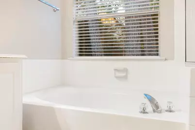 35 Auburn Path Drive, The Woodlands, TX 77382 - Photo 29