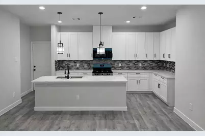 320 New Hampshire St, Houston, TX 77029 - Photo 3