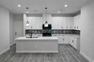 320 New Hampshire St, Houston, TX 77029 - Photo 3