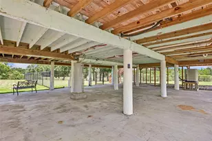 309 Oak Island Dr, Anahuac, TX 77514 - Photo 25