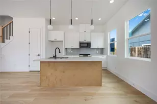 4806 Carmen St, Houston, TX 77033 - Photo 9