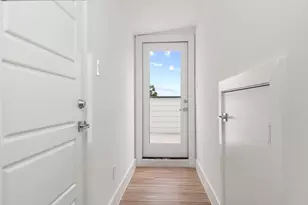 4702 Thornton Views Rd, Houston, TX 77018 - Photo 37