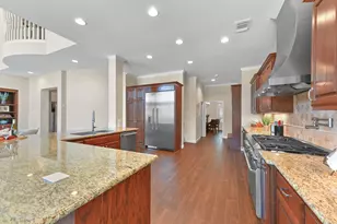 2903 Harvest Hill Dr, Friendswood, TX 77546 - Photo 11