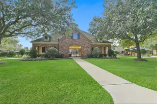 2903 Harvest Hill Dr, Friendswood, TX 77546 - Photo 49