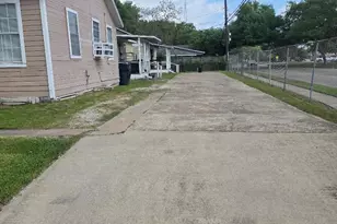 3717 Dawson Ln, Houston, TX 77051 - Photo 7